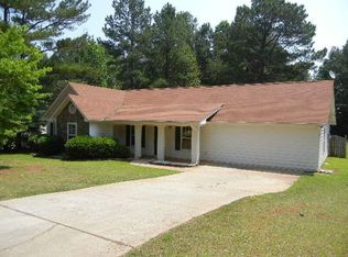 35 Vineyard Dr, Newnan, GA 30265