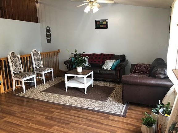 4th image of 12215 Buchanan Ct NE