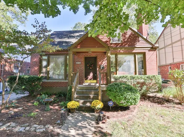 3718 Homewood Rd, Cincinnati, OH 45227