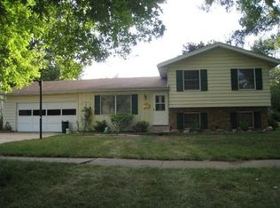 407 Maple Ct, Goshen, IN 46526