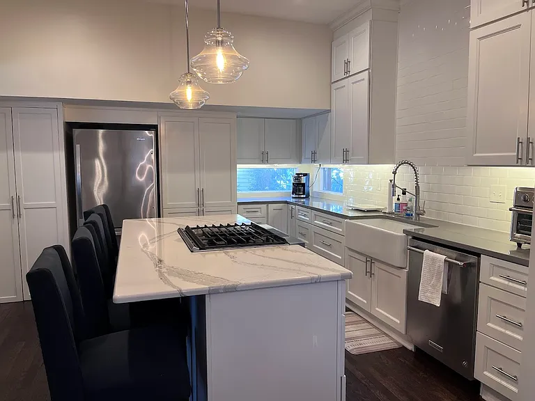 Large updated kitchen