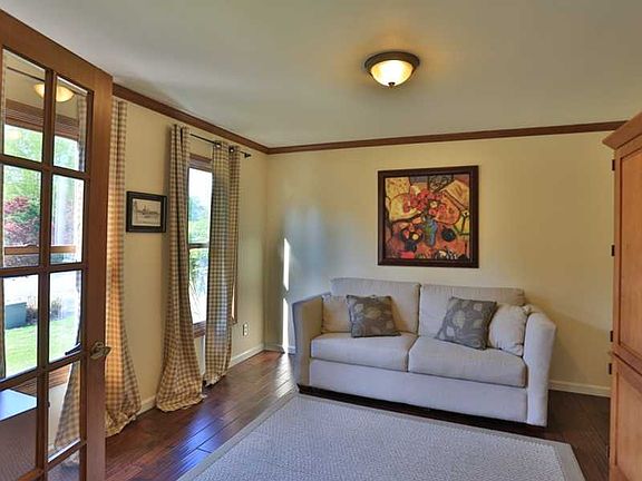 2nd image of 11916 Sand Dollar Cir