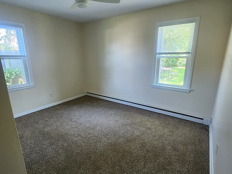 Bedroom area 2.