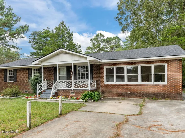 404 W Green Street, Robersonville, NC 27871