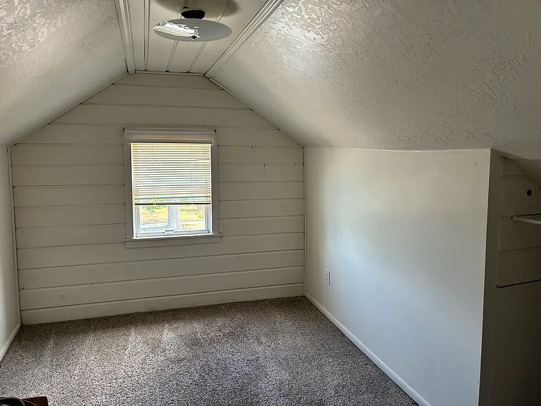 1156 E Westminster Ave #A — Photo 17