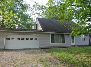 223 Creekwood Dr, Westfield, IN 46074