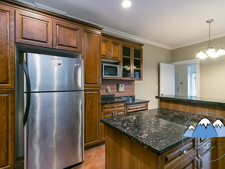 901 Cliff Ave — Photo 6
