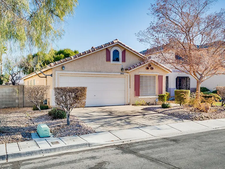 8950 Manalang Rd — Photo 35
