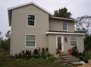 54126 Fisher St, Three Rivers, MI 49093