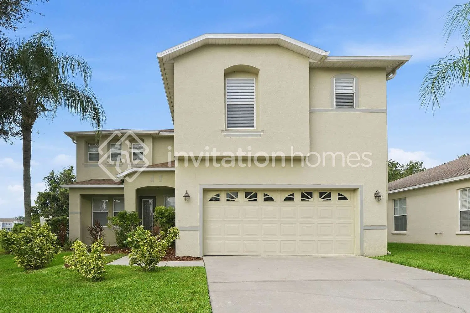 32152 Brookstone Dr Zephyrhills, FL 33545 — Photo 1
