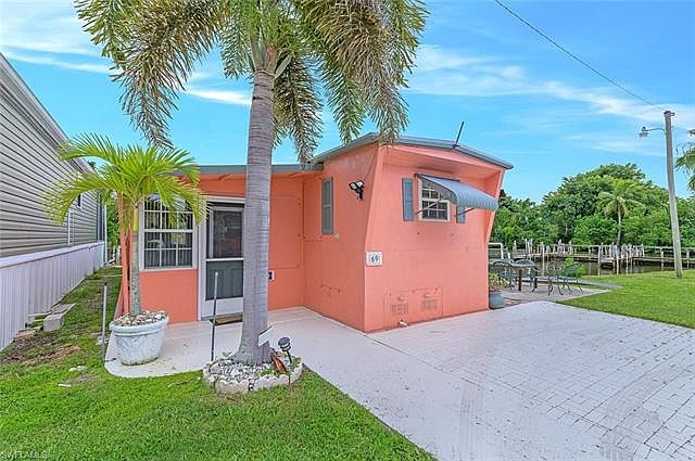 1st image of 414 Papaya St #69