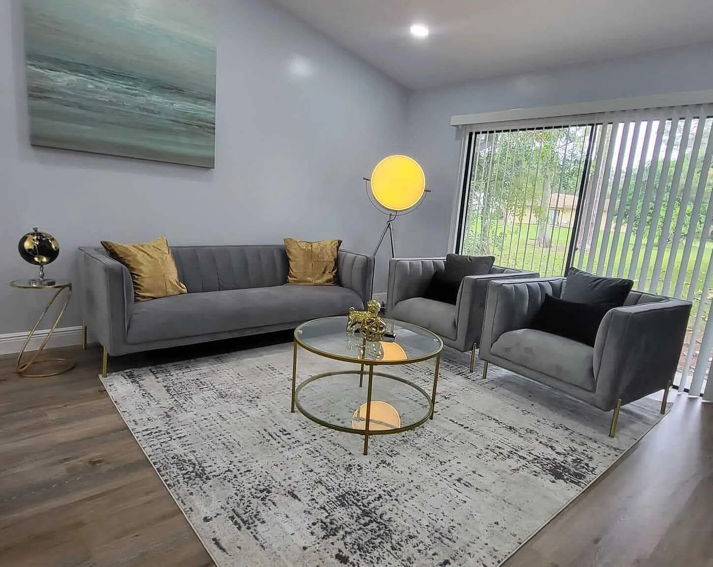 2 bed, 2.0 bath, 1000 sqft, $3,000 — Photo 2