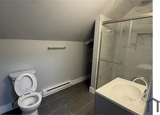 327 N Maple Ave #3 — Photo 7
