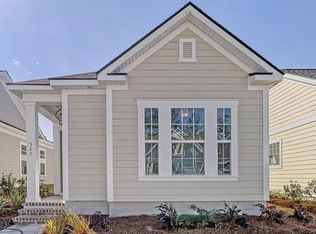 810 Gentle Breeze Dr, Summerville, SC 29486