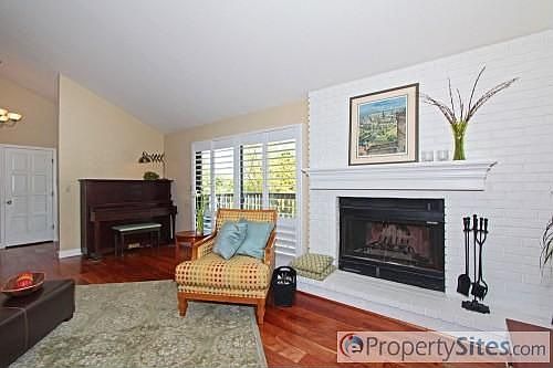 3rd image of 1844 Saint Andrews Dr