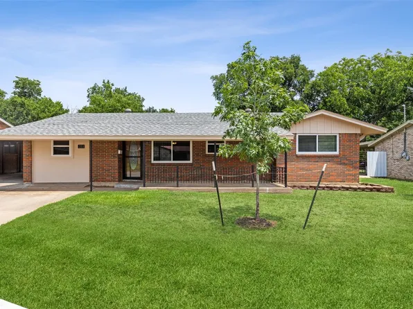 333 Thompson Dr, Saginaw, TX 76179
