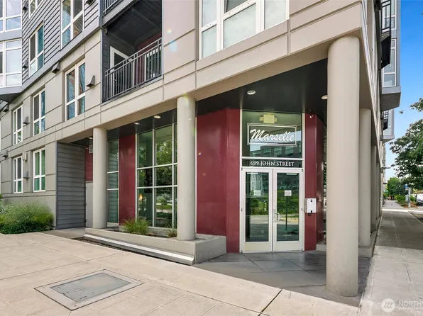 699 John Street #416, Seattle, WA 98109