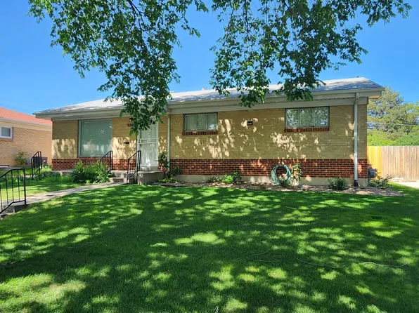 1335 Salem St, Aurora, CO 80011