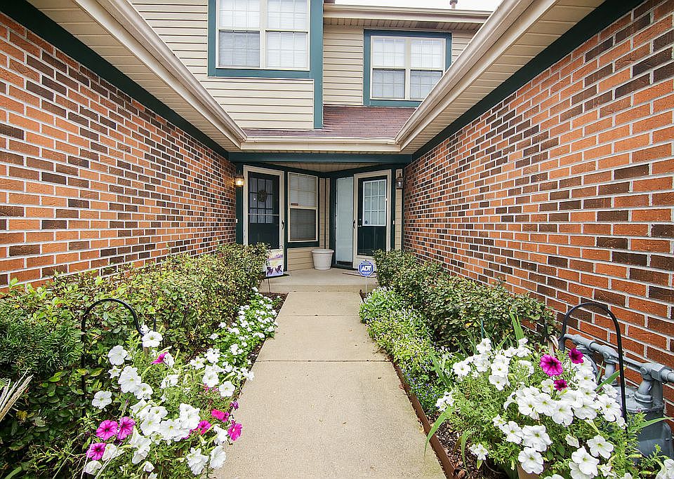 Front Door Walkway 