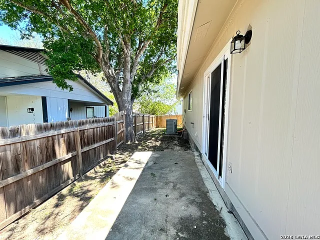 6308 Worchester Knls — Photo 12