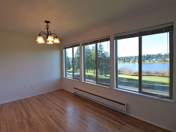5th image of 23507 Lakeview Dr Unit B203