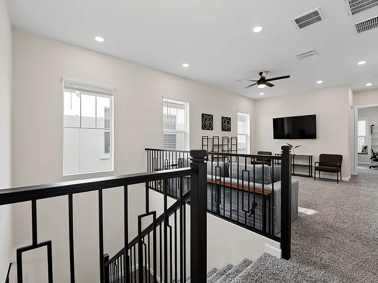 5036 E Campo Bello Dr — Photo 23