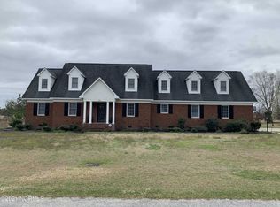 944 Fairway Rd, Ayden, NC 28513