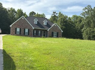 4 Papps Cir, Carriere, MS 39426