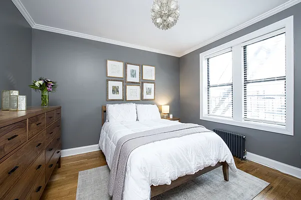 Sold by Compass | media 9