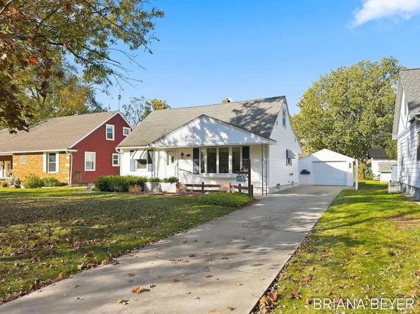 137 E 35th St, Holland, MI 49423