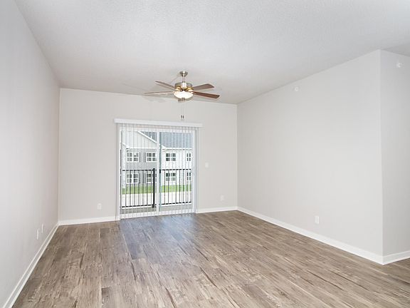 4th image of 2845 NW 20th Ln
