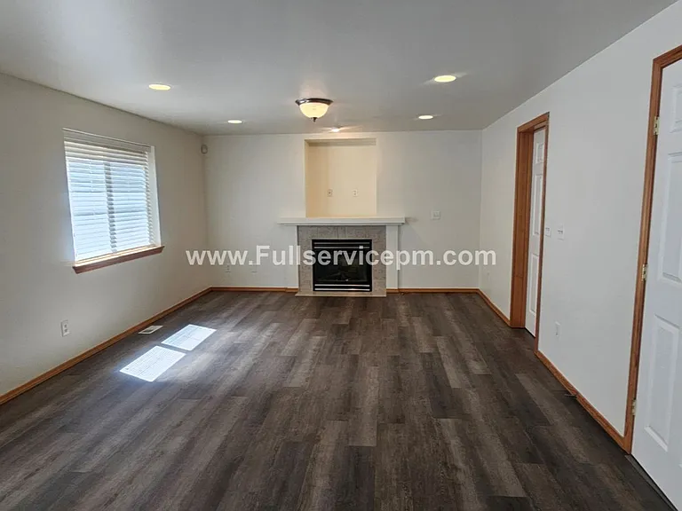 22607 SE 287th Pl — Photo 20