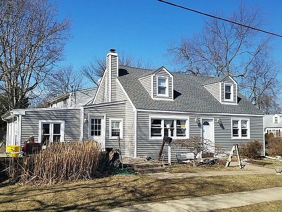 New roof, windows & siding