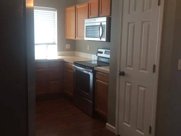 5225 White Willow Dr #A120 — Photo 3