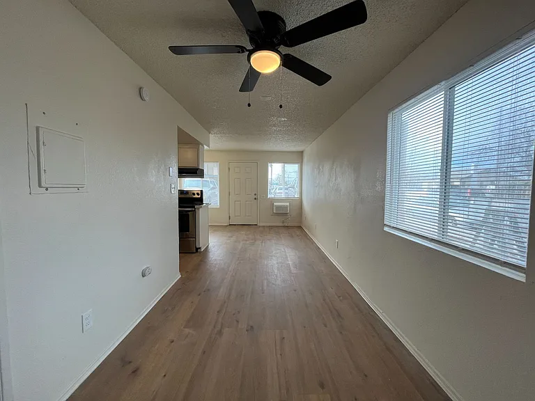 2410 S Mlk Jr. Blvd — Photo 3