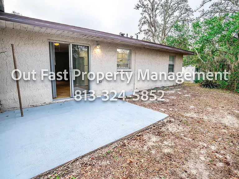 1273 Sylvia Ave — Photo 44