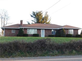 797 Deer Ln, Rochester, PA 15074