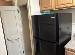 2700 Derry St APT 3, Harrisburg, PA 17111