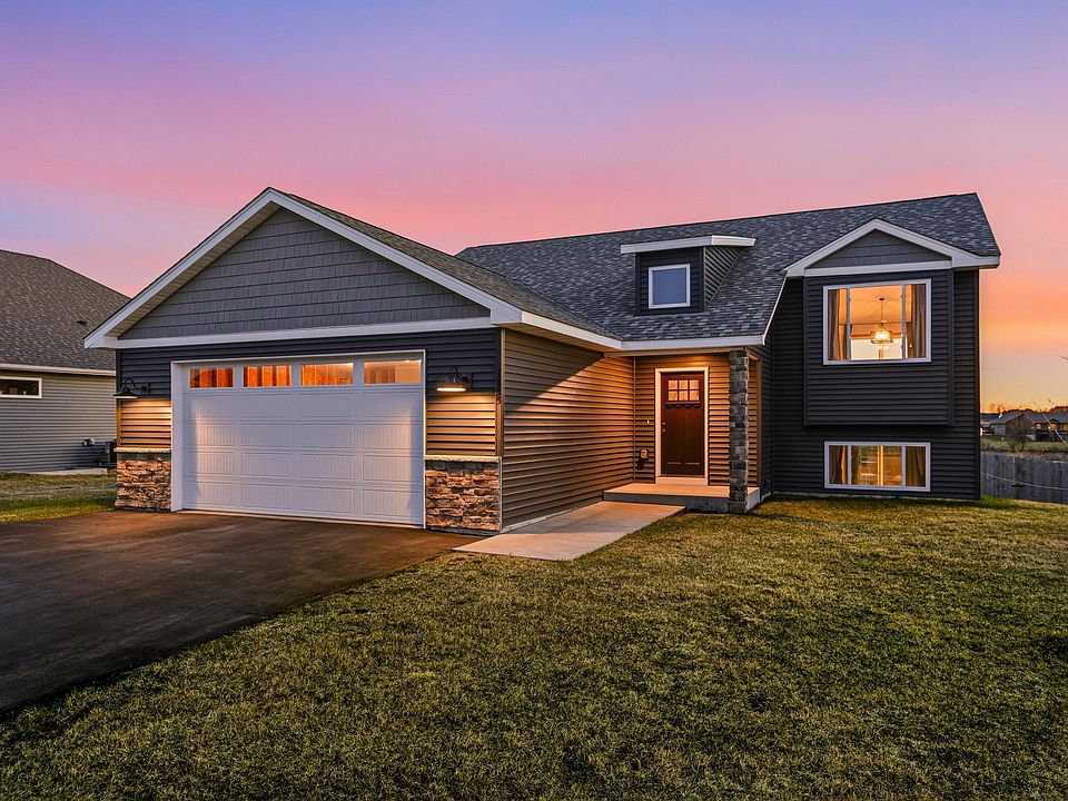 1st image of 1755 Otter Way