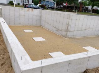 100 Nagle St, Indian Orchard, MA 01151