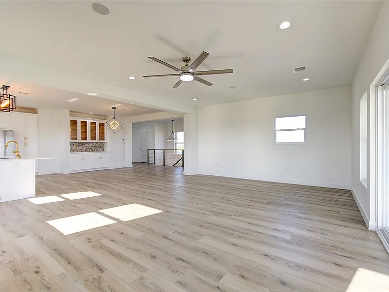 21201 Scissor Tail Ln — Photo 9