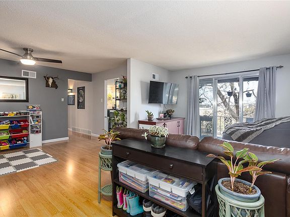 5th image of 11921 Villa Dorado Dr APT F