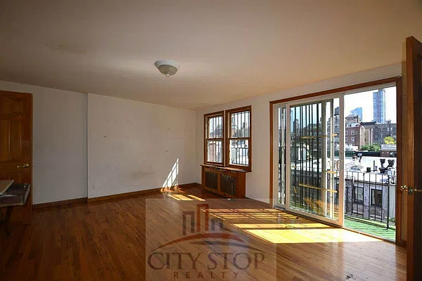 Rented by City Stop Realty | media 12