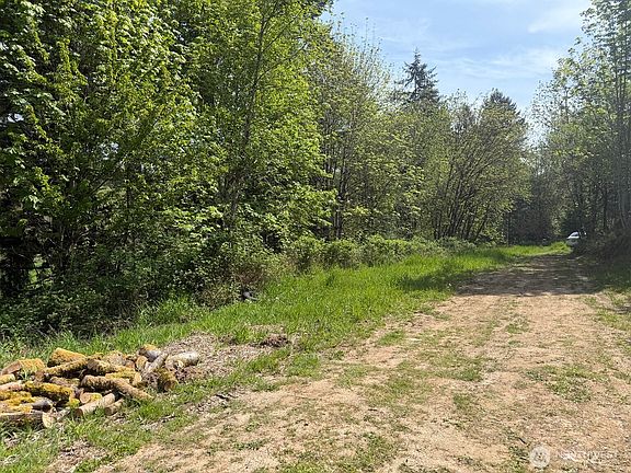 4th image of 0 Roswell Road