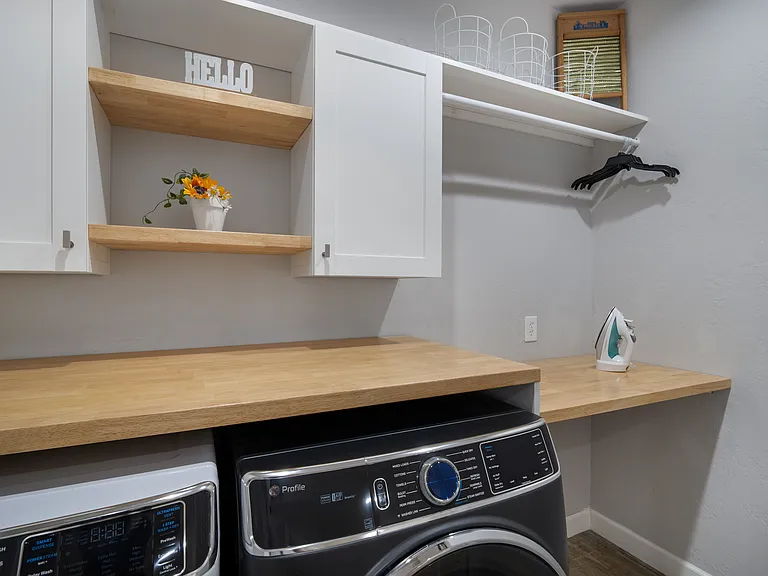 8753 W Lamar Rd — Photo 23