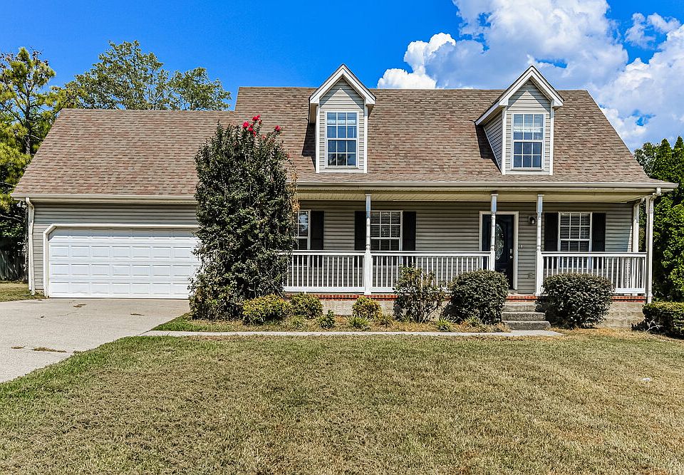 1st image of 805 Forest Ridge Dr