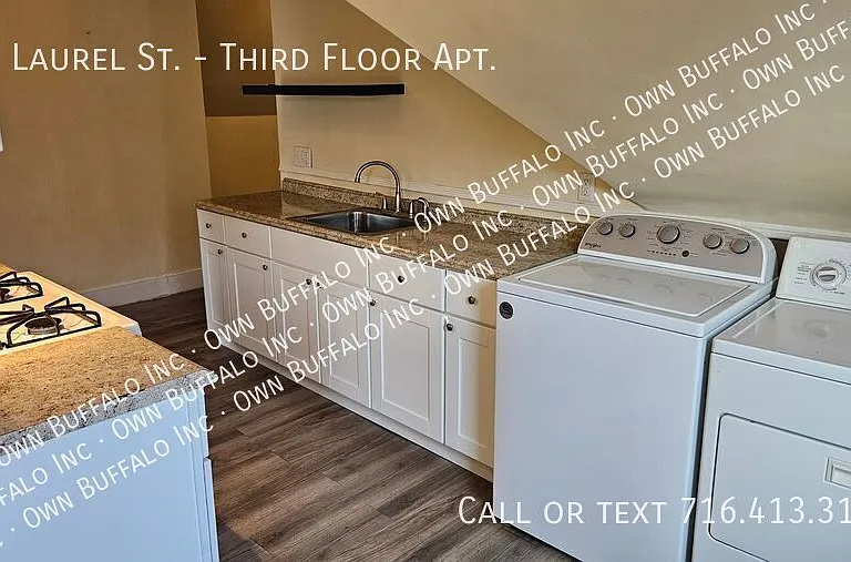 22 Laurel St #3 — Photo 5