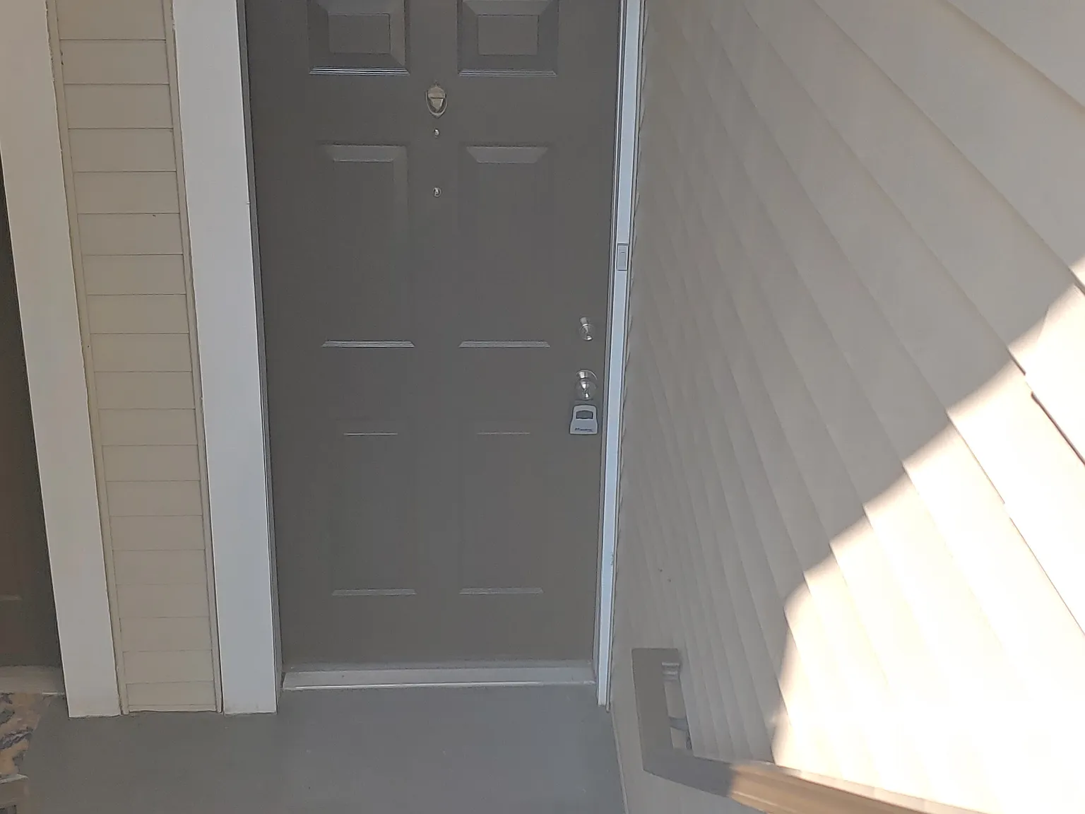 2 bed, 998 sqft, $1,900 — Photo 3