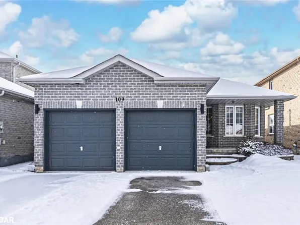 109 Ruffet Dr, Barrie, ON L4N 0N7