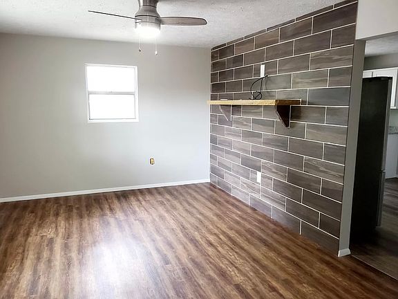 5th image of 3514 Dearborn Dr
